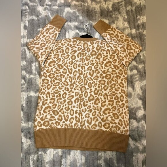 Torrid Drop Shoulder Sweater - Popcorn Leopard Size 0 - Picture 6 of 9